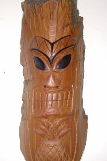 A tiki carving by Doug Smith